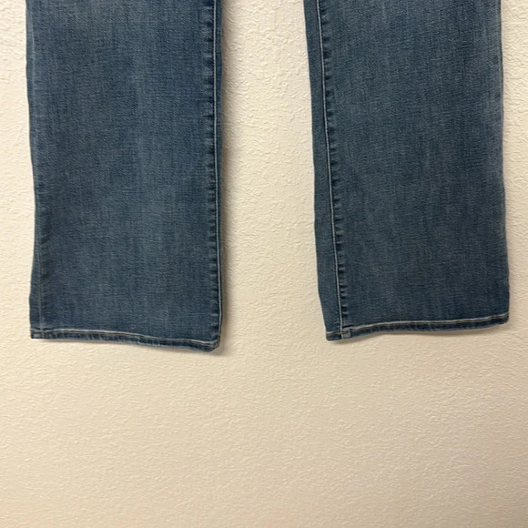 Daze Far Out Urban Outfitters High Rise Flare Jean Blue Medium Wash 32 - Picture 3 of 16